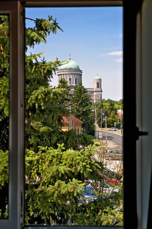 Hotel Szent Kristof Panzio Esztergom Zimmer foto