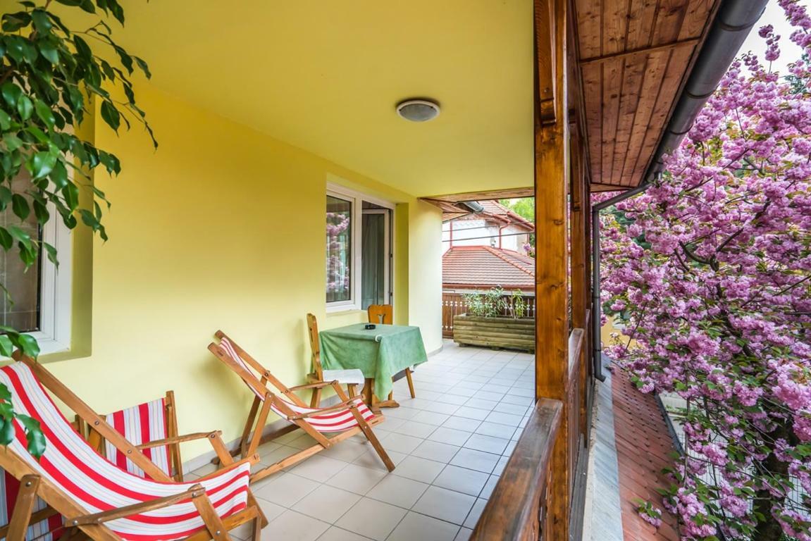 Hotel Szent Kristof Panzio Esztergom Exterior foto